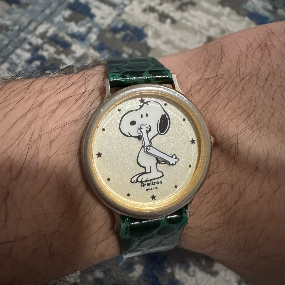 Armitron Watch with Snoopy and Green Strap VTG 1958